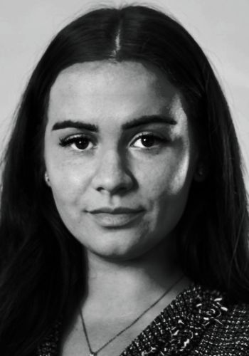 ellie-headshot